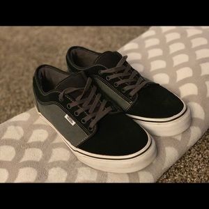 Black and grey Vans